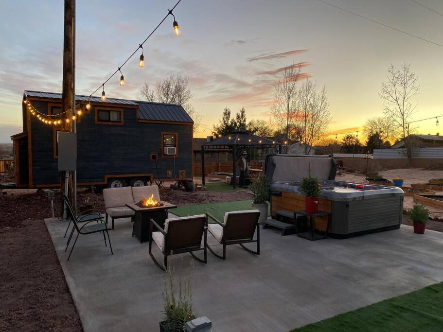 Atlantis Garden Tiny Home Hildale Ngoại thất bức ảnh