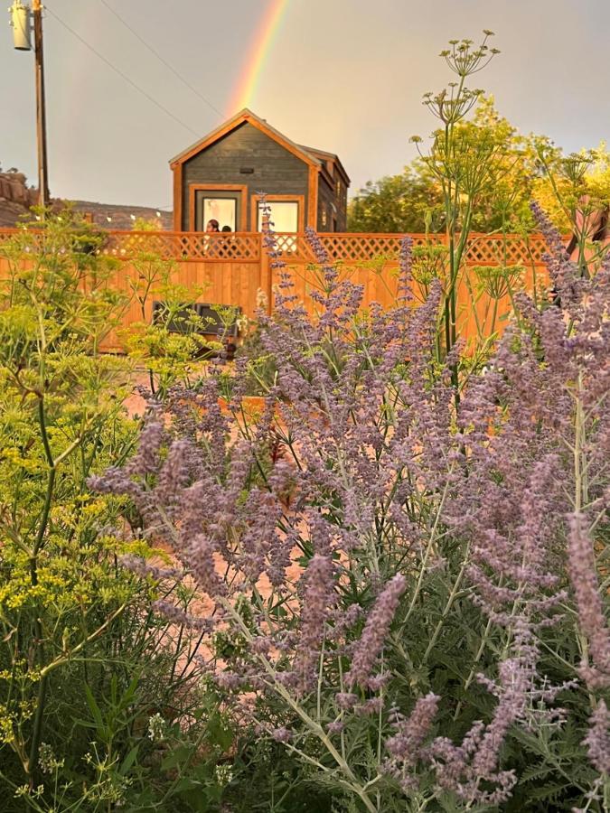 Atlantis Garden Tiny Home Hildale Ngoại thất bức ảnh